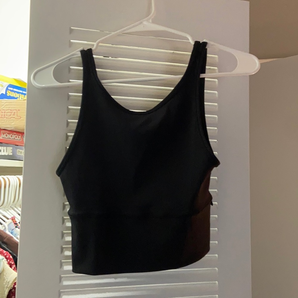 Lululemon top